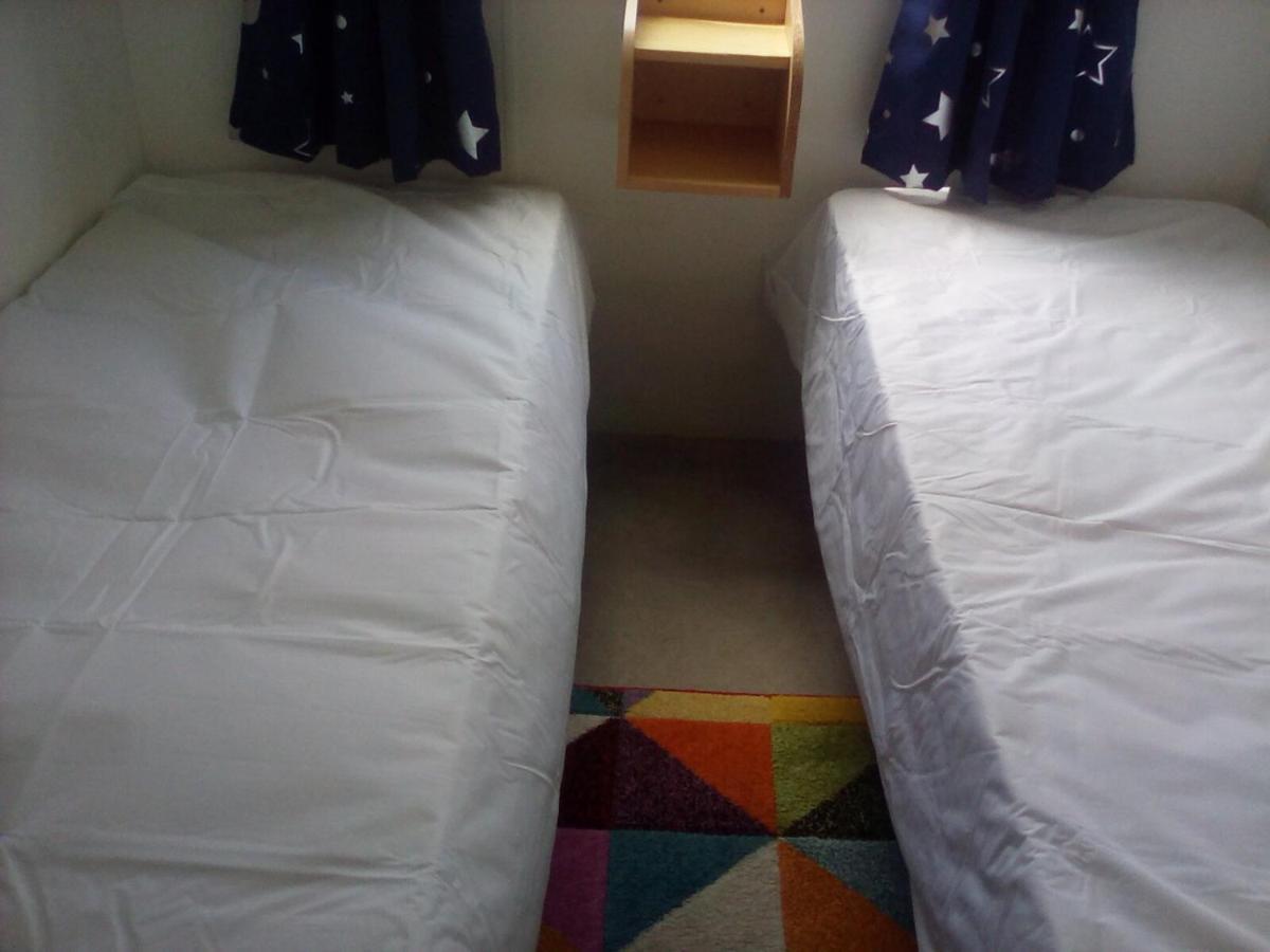 Arizona Family And Dogs Welcome Caravan 3 Bedrooms Rye Exteriör bild